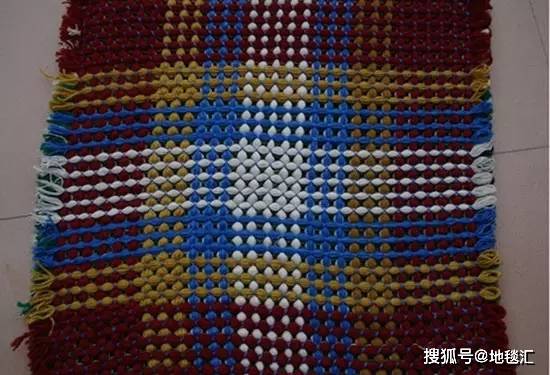 毛线编织地毯最新织法详解