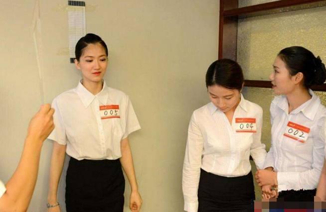 小刘解说我的世界，变化、学习与自信的力量探索之旅