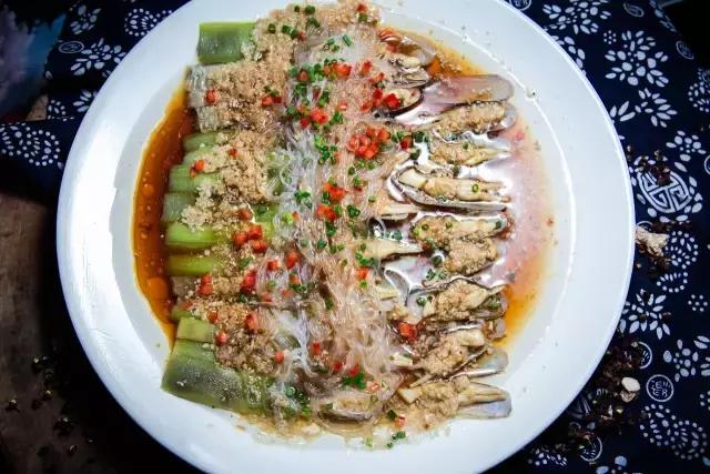 内江高铁最新时刻表及小巷美食探秘，隐藏的美食宝藏揭秘