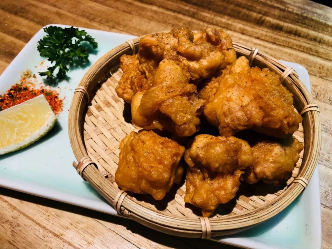 马琰王世曼最新动态,马琰王世曼最新动态，小巷深处的独特风味
