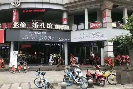 抖音热推！小巷深处的独特风味特色小店惊喜之旅