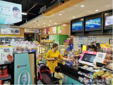 探索特色小店神秘魅力，最新理财排行与小巷中的隐藏宝藏