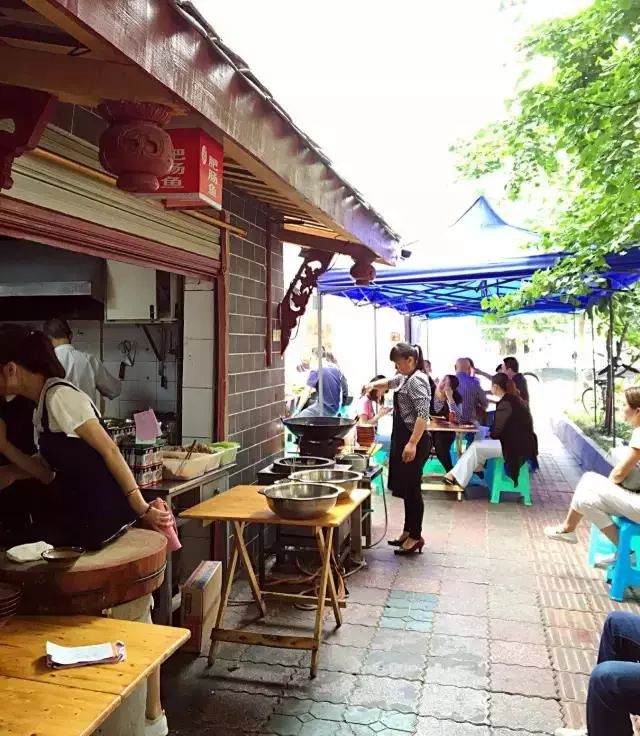 探秘小巷隐秘特色小店，最新滤镜下的独特风情