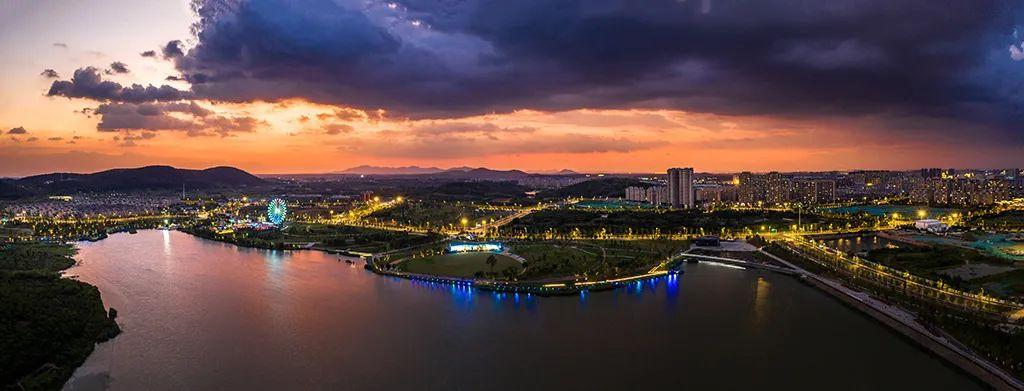 盲灯最新，与自然美景的亲密之旅，探寻内心平和的旅程
