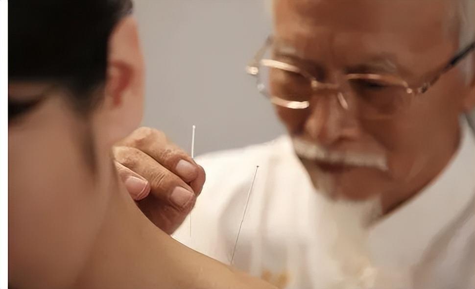 传统刮痧法的现代演绎，最新刮痧法揭秘
