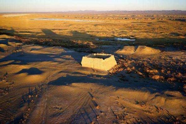 乌拉泊最新动态，背景回溯、重大事件及时代地位解析
