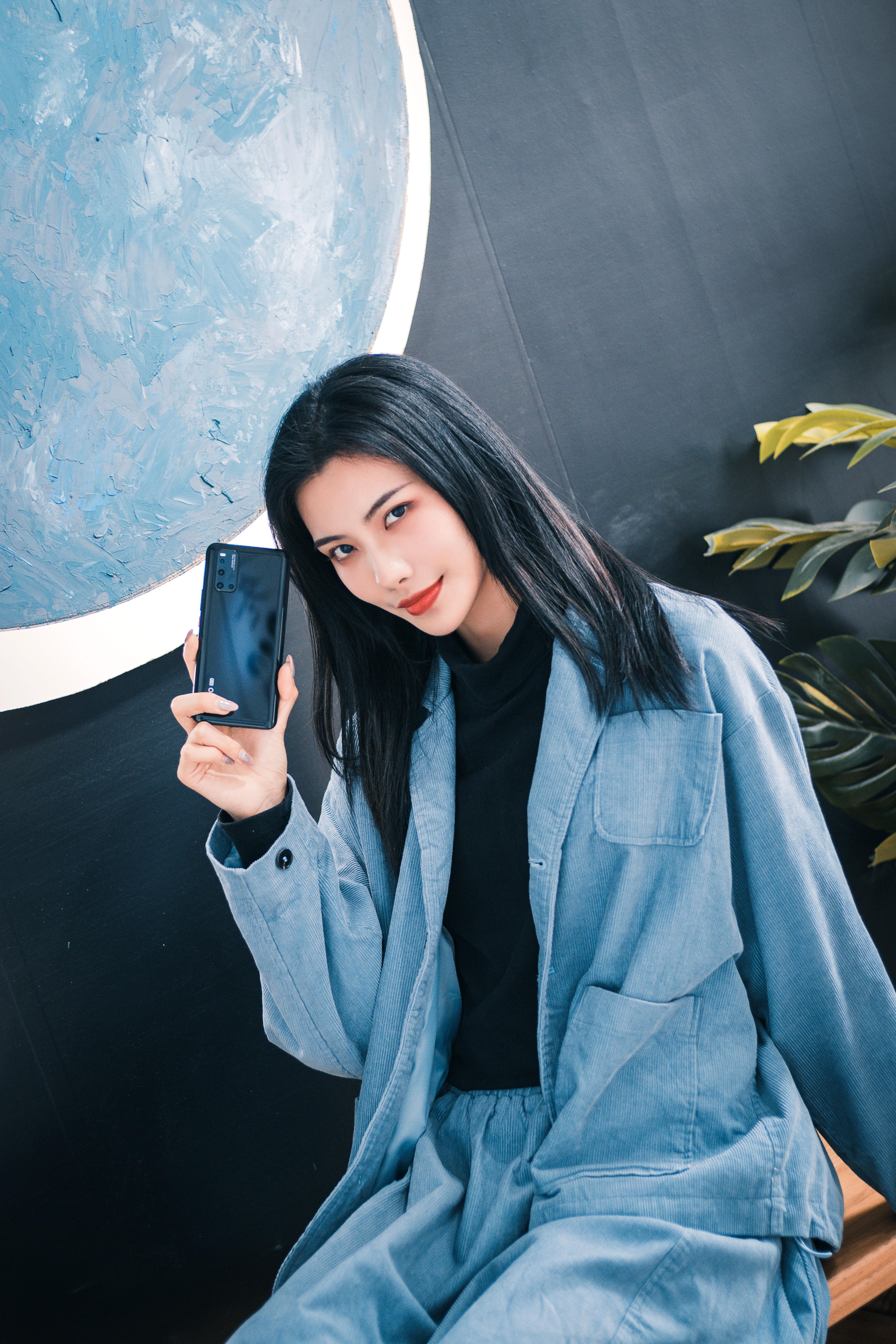 90后女演员，璀璨新星，引领时代风尚