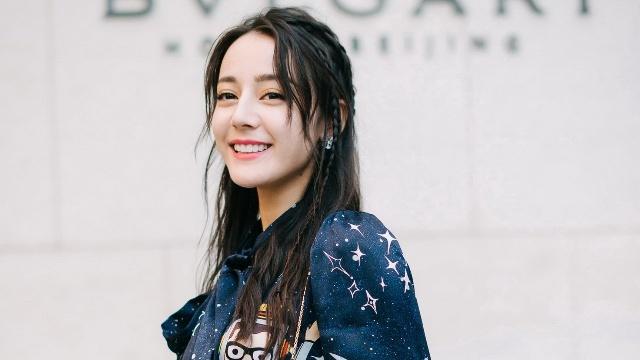 日本AVA最美丽演员排行，自然美景探寻之旅中的璀璨明星