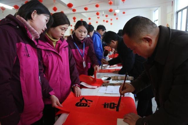 锦绣华年最新篇章，学习变化，自信成就梦想之路