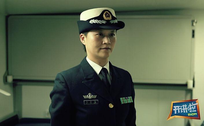 女军官萧燕聚焦军事女性的崛起与挑战，最新动态与面临的挑战