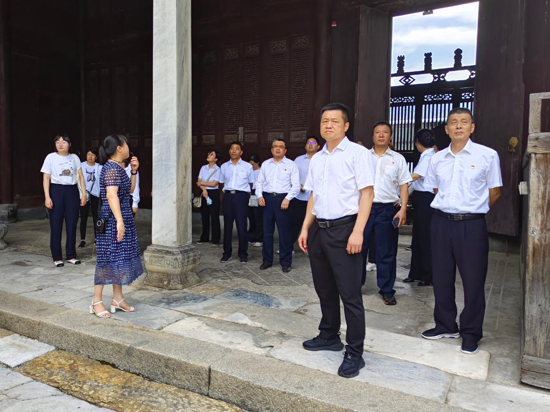 动漫你的名字图片，追梦之旅中的变化与自信的展现