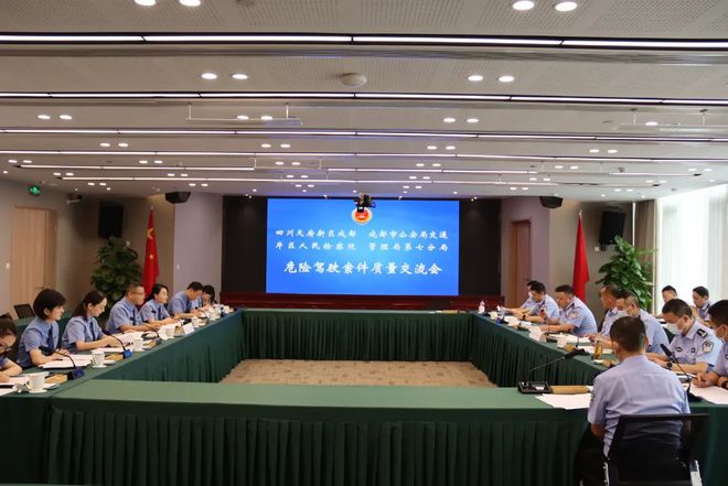 来宾市兴宾区检察院最新案件通报，工作中的温馨日常