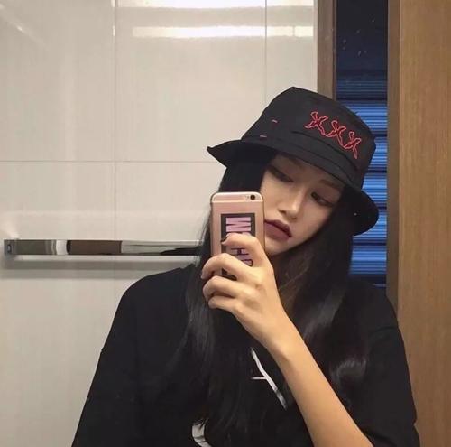 时尚潮流之选，2017年QQ流行女生头像背后的故事与选择